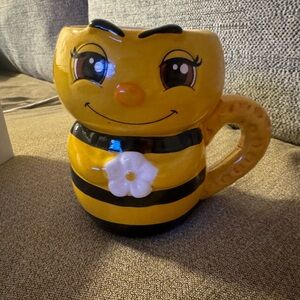 Bee-Themed Yellow Ceramic Mug